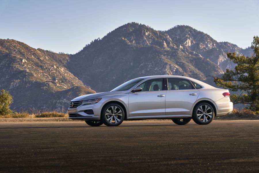  Volkswagen Passat (NMS) 2019 года  (NA) (фото 5 из 40)
